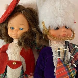 Scottish doll couple